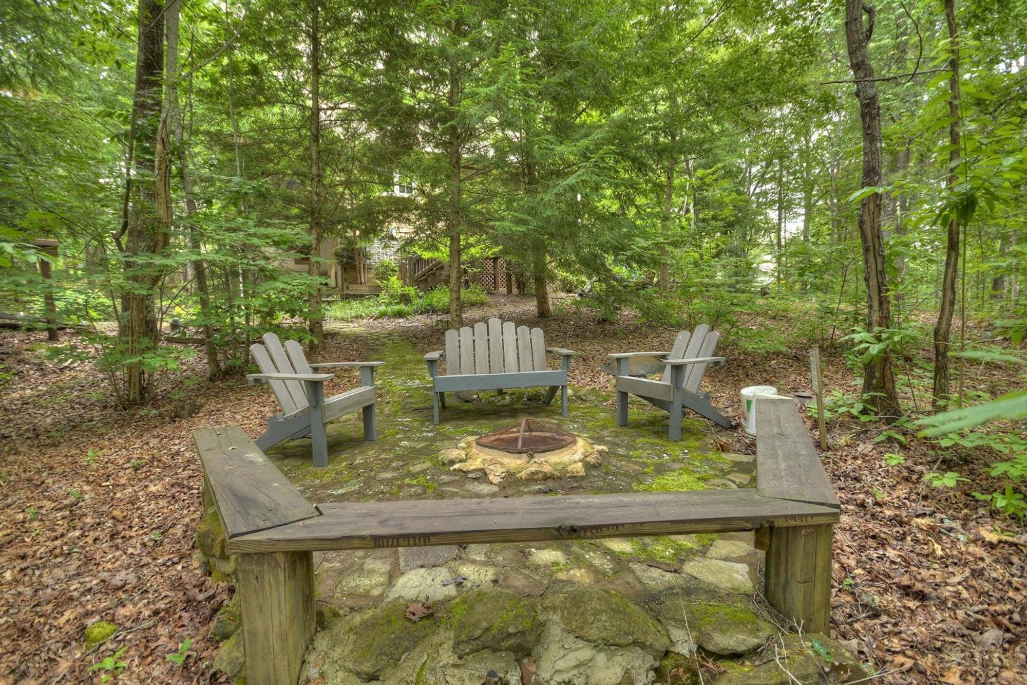 Southern Living Cottage Cozy Up By The Fire Relax On The Porch And Enjoy Peaceful Surroundings Blue Ridge Eksteriør billede