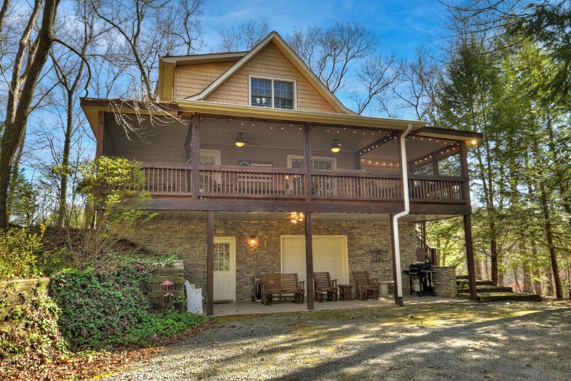 Southern Living Cottage Cozy Up By The Fire Relax On The Porch And Enjoy Peaceful Surroundings Blue Ridge Eksteriør billede