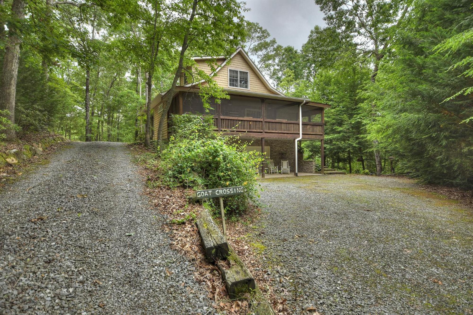 Southern Living Cottage Cozy Up By The Fire Relax On The Porch And Enjoy Peaceful Surroundings Blue Ridge Eksteriør billede